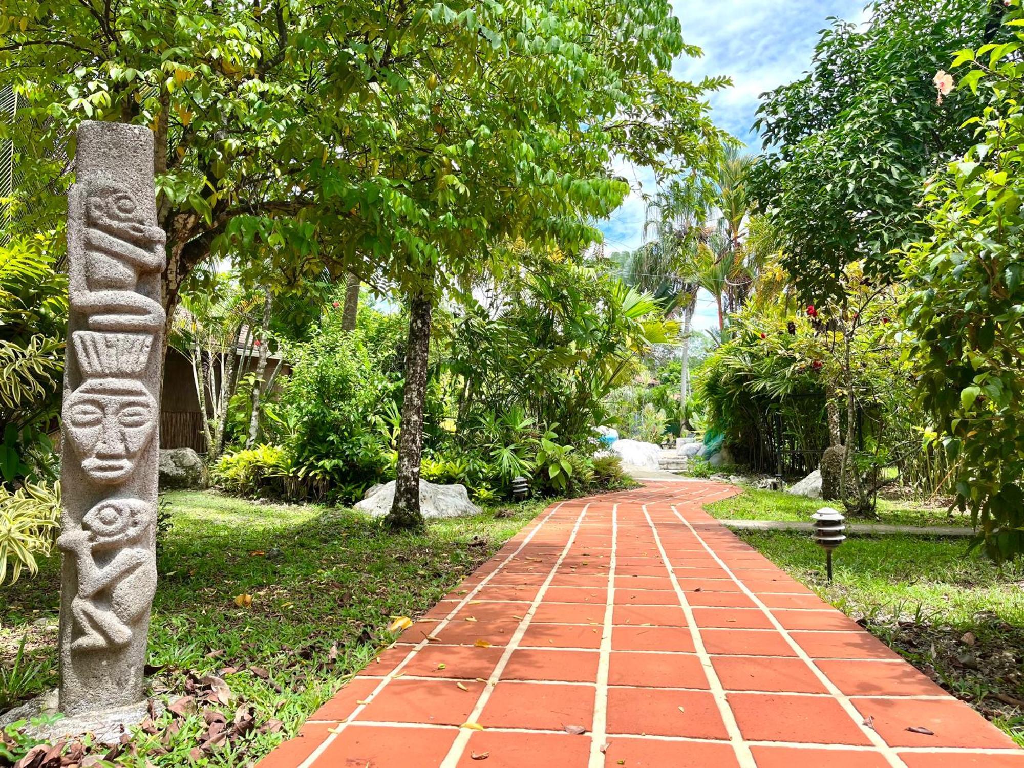 El Clan Hostel Puerto Viejo de Talamanca Экстерьер фото